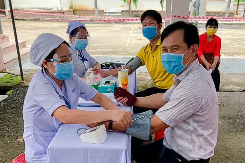Đạ Tẻh: Tổ chức tiêm vắc xin phòng Covid-19 đợt 3