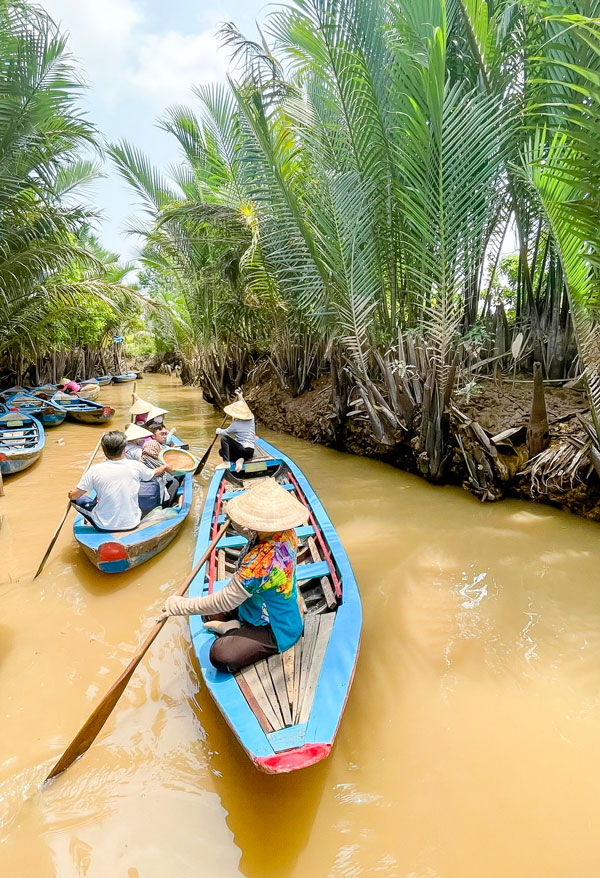 Du lịch nông thôn còn là sự thả hồn nhẹ nhàng trong những không gian thanh bình ở miền quê