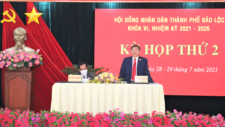 Đại biểu HĐND TP Bảo Lộc chất vấn nhiều vấn đề trọng tâm