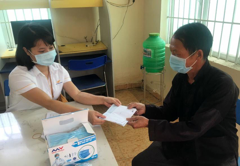 Khẩn trương chi hỗ trợ các đối tượng bị ảnh hưởng bởi dịch Covid-19
