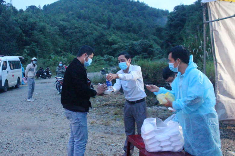 Đạ Huoai: Đẩy mạnh công tác phòng, chống dịch bệnh COVID-19