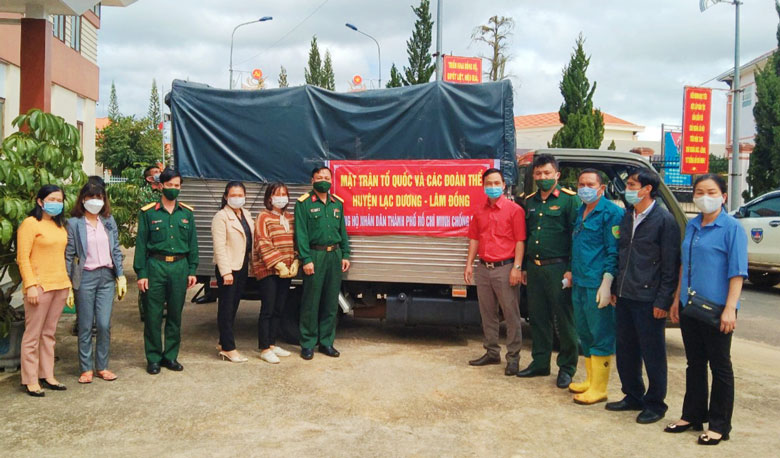 Lạc Dương: Tiếp nhận ủng hộ phòng chống dịch Covid-19
