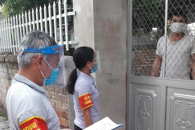 Tiếp sức đồng bào an tâm ở lại