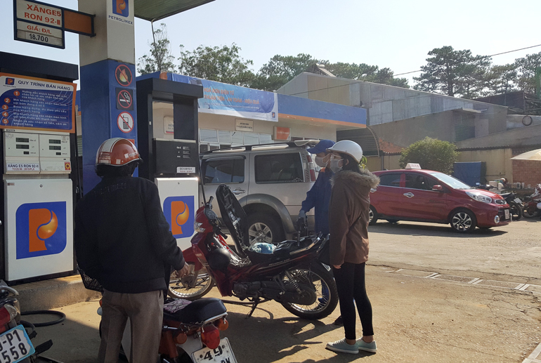 Tăng cường triển khai các biện pháp phòng, chống dịch Covid-19 tại các cửa hàng xăng dầu