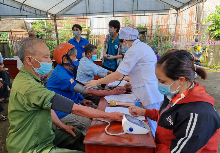 Đạ Tẻh: Chủ động khu điều trị các bệnh nhân F0 theo mô hình tháp 3 tầng