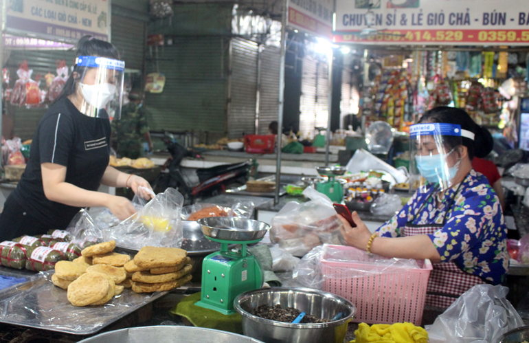 Đức Trọng: Chợ Fi Nôm được mở cửa trở lại