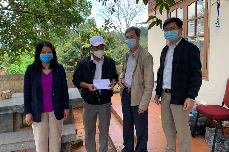 Lãnh đạo TP Đà Lạt thăm, động viên các khu cách ly phòng chống dịch Covid-19