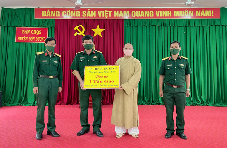 Những chuyến xe đong đầy yêu thương
