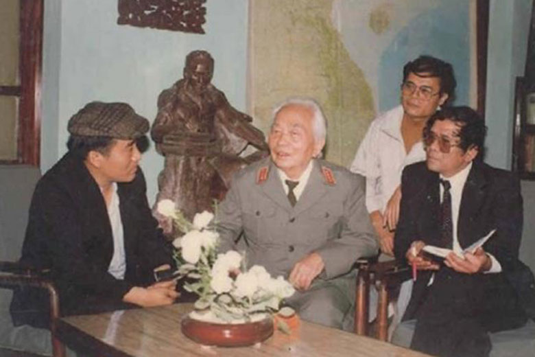 Nhà thơ Anh Ngọc và bài thơ &quot;Vị tướng già&quot;