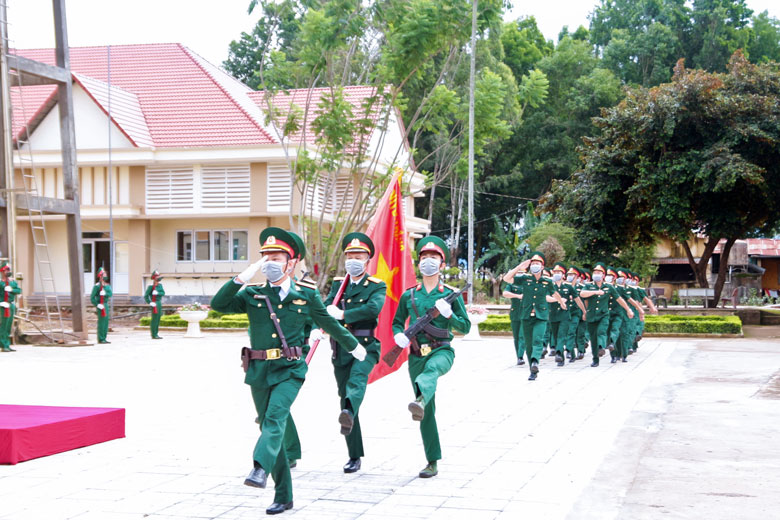Tập trung làm tốt công tác xây dựng Đảng