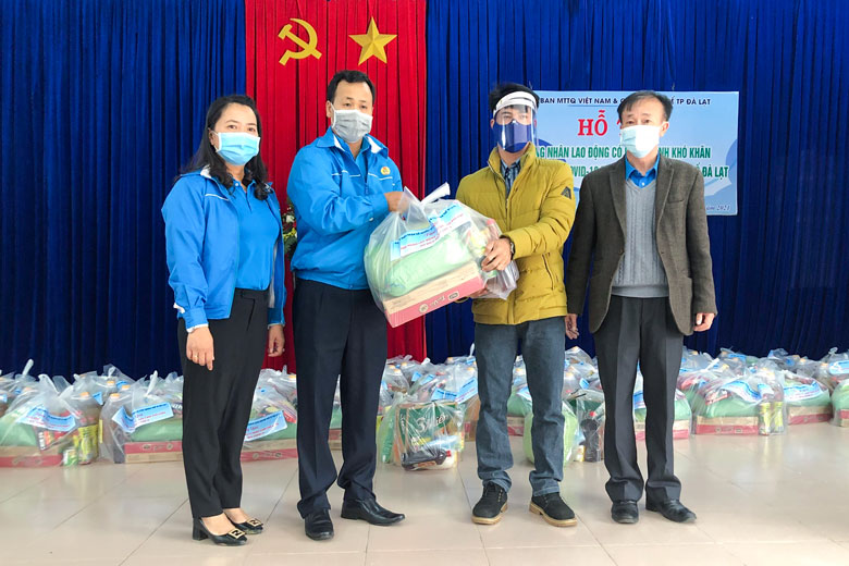 Đổi mới tổ chức và hoạt động của Công đoàn Việt Nam trong tình hình mới