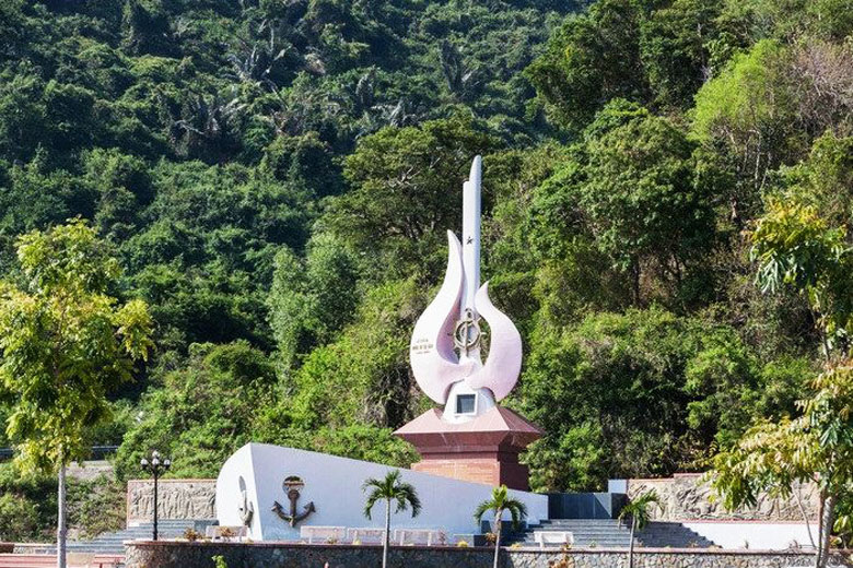 Kỷ niệm 60 năm Ngày mở đường Hồ Chí Minh trên biển (23/10/1961 - 23/10/2021) – kỳ 2