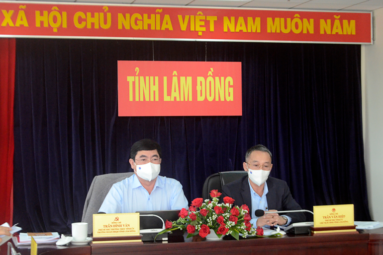 Nâng cao chất lượng, hiệu quả công tác xây dựng và hoàn thiện thể chế
