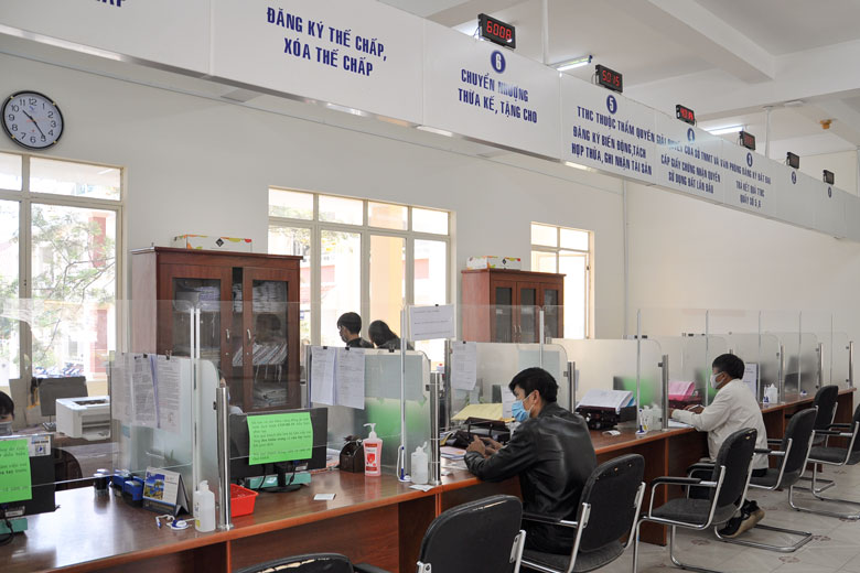 Vận động dân sử dụng dịch vụ công trực tuyến mức độ 3, 4