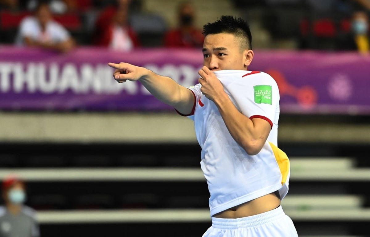 Tuyển futsal Việt Nam thắng nghẹt thở Panama, 'sáng cửa' có vé đi tiếp