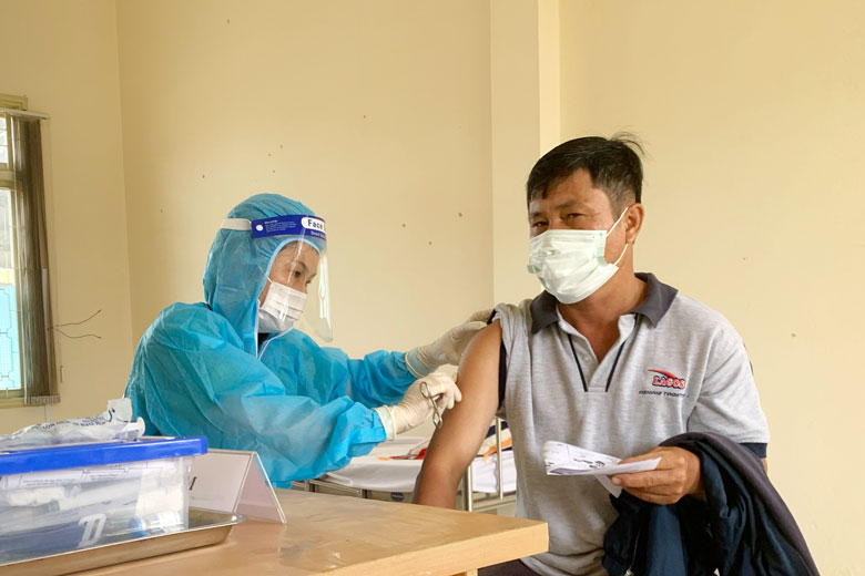Đơn Dương: Tiêm 1.418 liều vắc xin phòng Covid-19 đợt 10