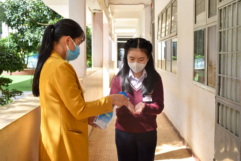 Lạc Dương: Đảm bảo dạy và học trực tiếp an toàn