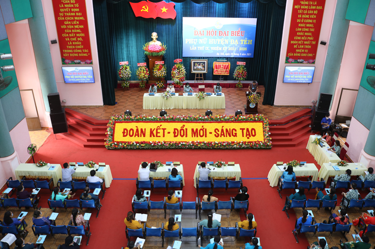 Đại hội đại biểu Hội LHPN huyện Đạ Tẻh lần thứ IX
