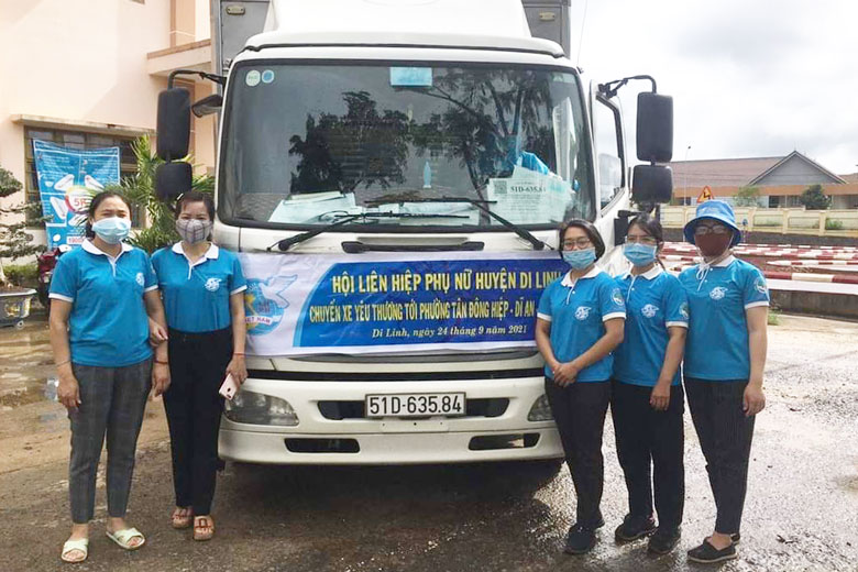 Các cấp Hội Phụ nữ tiếp tục ủng hộ hơn 20 tấn nông sản cho các tỉnh vùng dịch