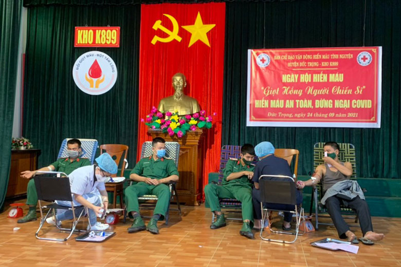 Thu 91 đơn vị máu từ ngày hội ''Giọt hồng người chiến sĩ''
