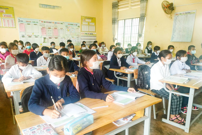 BHYT học sinh, sinh viên - bước đi quan trọng trong thực hiện BHYT toàn dân