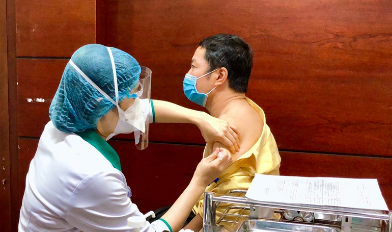 Bộ Y tế yêu cầu đẩy nhanh tiến độ tiêm vắc xin phòng Covid-19