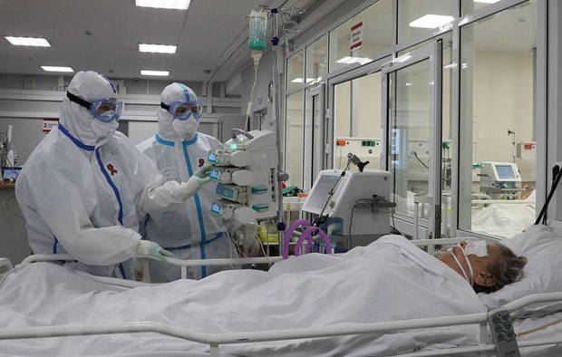 Nguyên nhân dẫn đến tỷ lệ tử vong vì COVID-19 cao tại Nga
