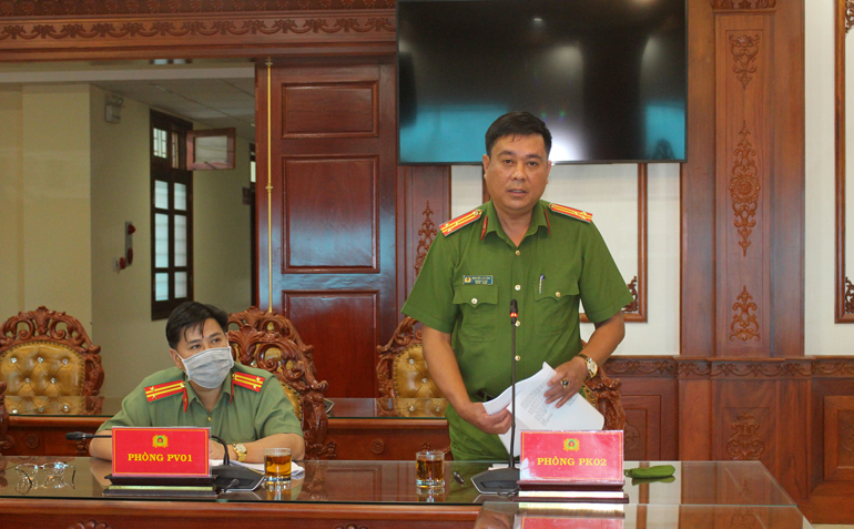 Đại biểu góp ý dự án luật Cảnh sát cơ động