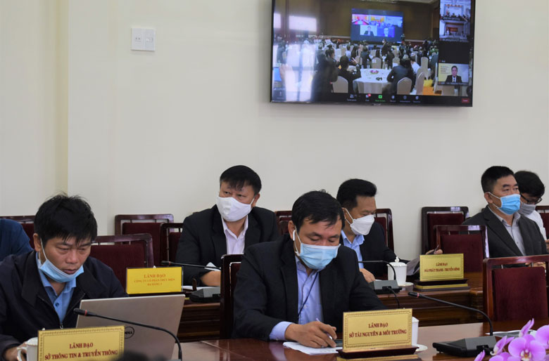 Quang cảnh buổi lễ trực tuyến tại đầu cầu Lâm Đồng