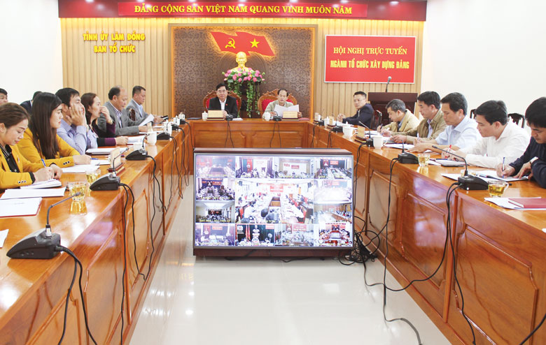 Thực hiện có hiệu quả các nghị quyết Trung ương về công tác xây dựng Đảng