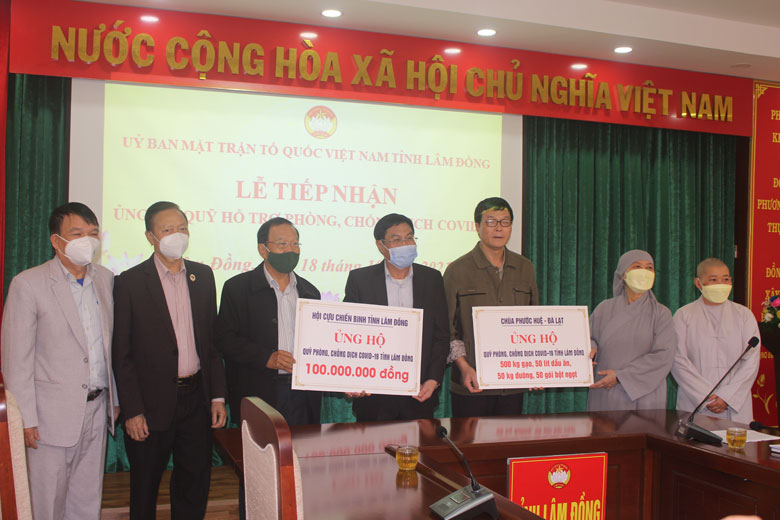 Hội Cựu chiến binh tỉnh ủng hộ 100 triệu đồng Quỹ phòng chống dịch Covid-19