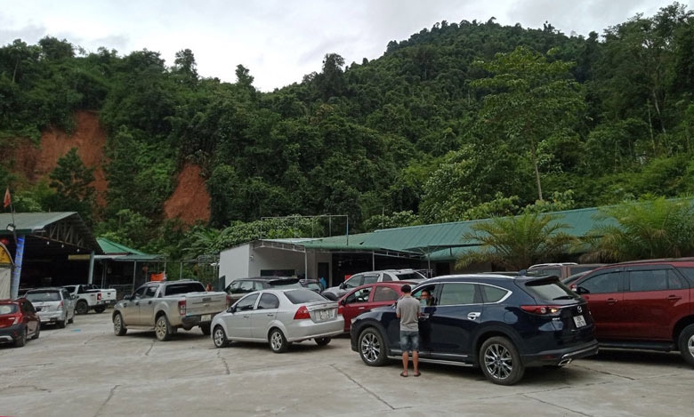 Người dân vào Lâm Đồng cần tuân thủ cam kết phòng chống dịch Covid-19