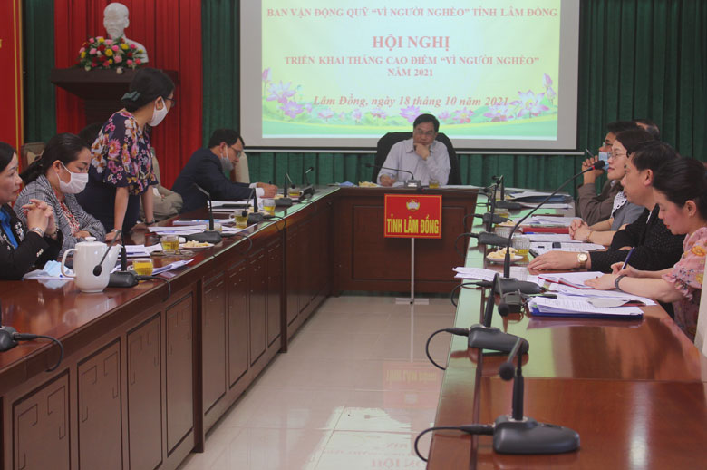 Triển khai Tháng cao điểm Vì người nghèo năm 2021