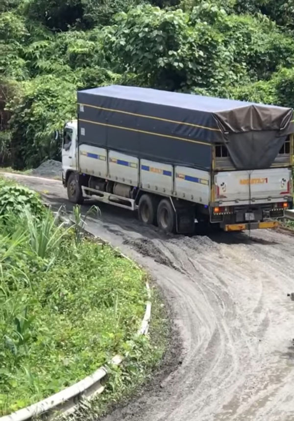 Cảnh báo mất ATGT một số đoạn trên quốc lộ trong mùa mưa bão