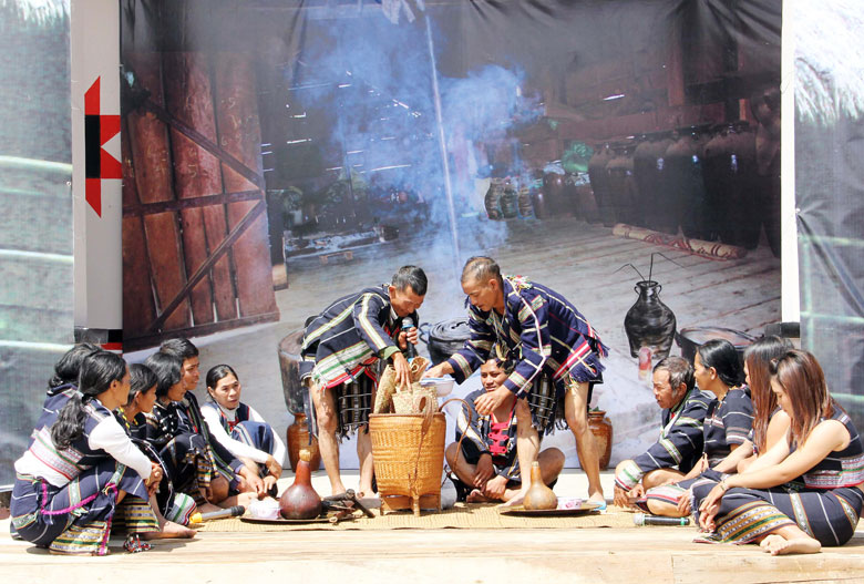 Già làng Tây Nguyên