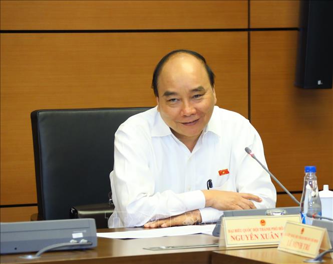 Mở cửa nhưng luôn đề cao cảnh giác với dịch bệnh