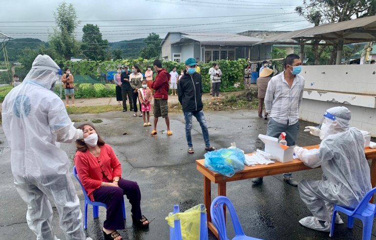 Không ghi nhận ca Covid-19 mới, vẫn giám sát 17 chuỗi lây nhiễm