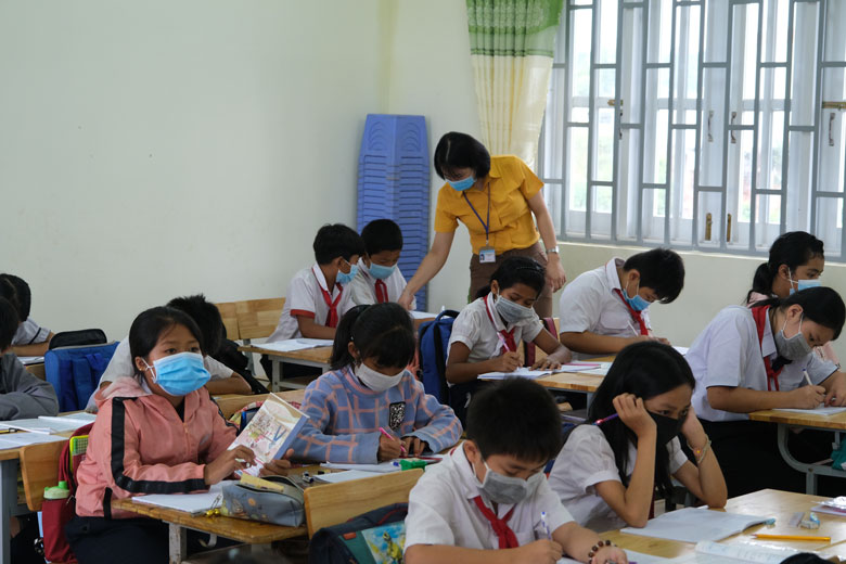 Khẩn trương xây dựng kế hoạch cho học sinh đi học trực tiếp từ ngày 1/11