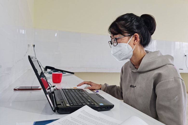 Dạy và học trực tuyến trong khu cách ly