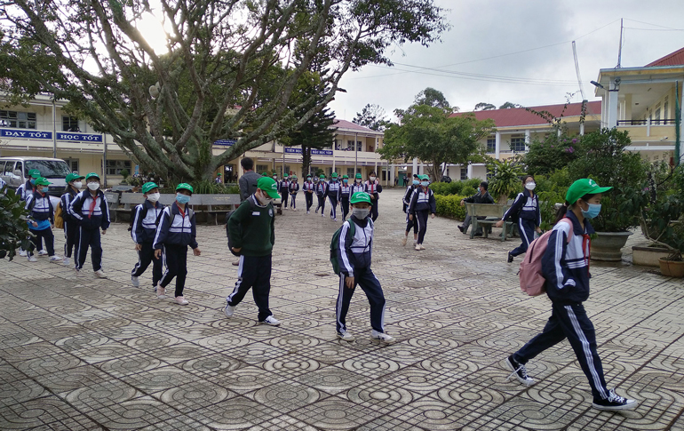 Linh hoạt các phương án dạy học và kiểm tra, đánh giá đảm bảo tuyệt đối an toàn phòng, chống dịch Covid-19