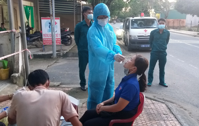 2 ngày ghi nhận 33 ca Covid-19, Đạ Tẻh tập trung truy vết các trường hợp liên quan