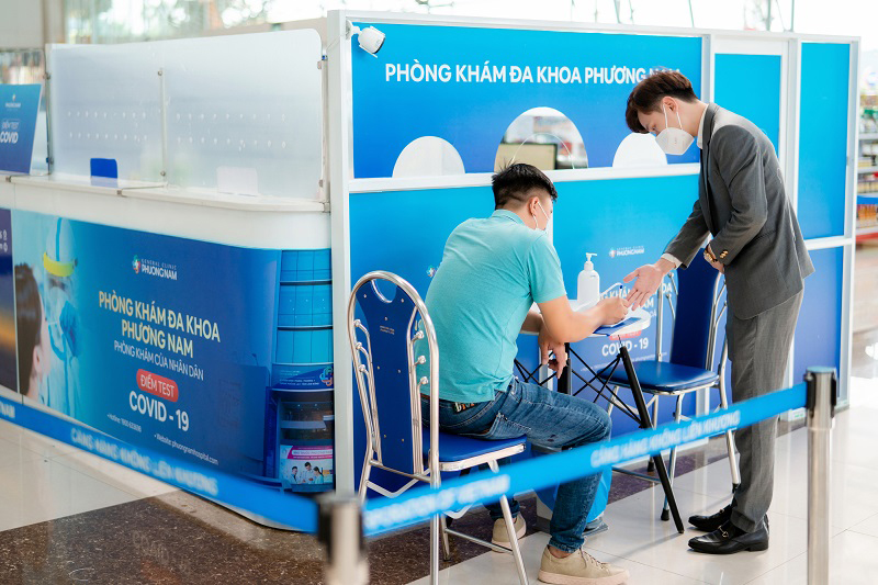 Đa khoa Phương Nam test nhanh Covid tại sân bay cả trong và ngoài giờ hành chính