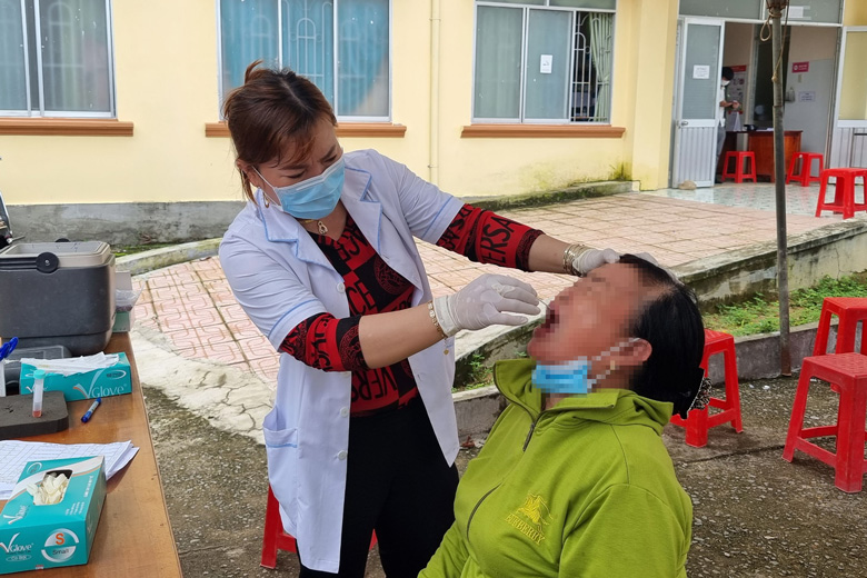 Đạ Tẻh: Siết chặt quản lý ''vùng đỏ'' không để dịch lây lan