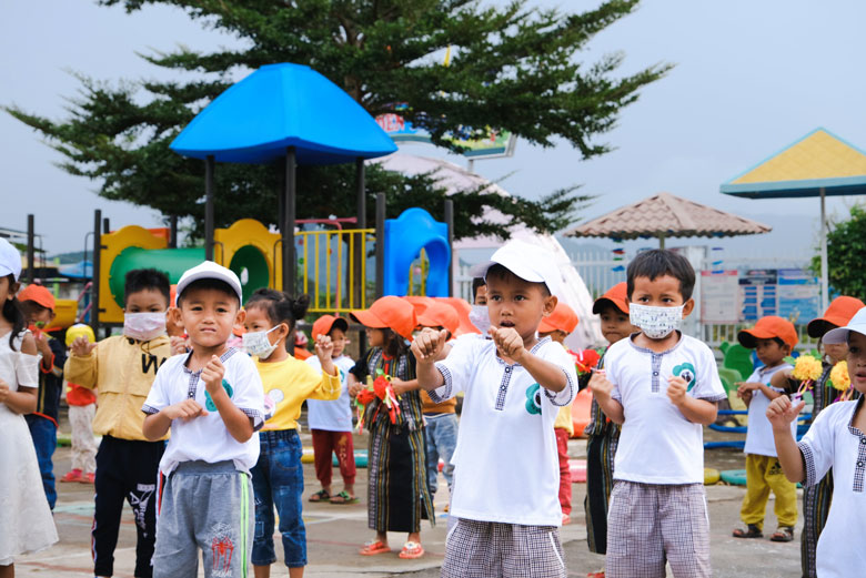Đam Rông: Nhiều giải pháp chăm sóc, bảo vệ trẻ em