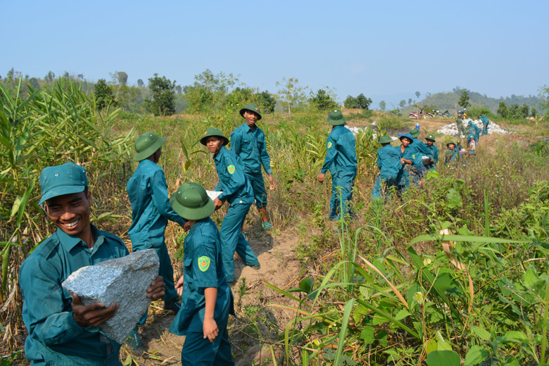 Đam Rông: Chú trọng phát triển đảng viên trong lực lượng dân quân tự vệ, dự bị động viên