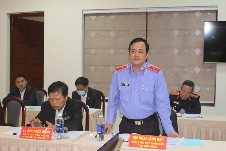 Xét xử phiên tòa trực tuyến - phù hợp với thực tiễn