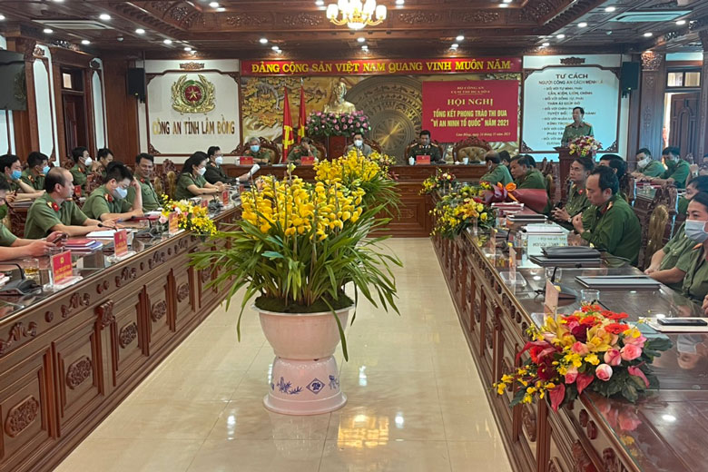Toàn cảnh hội nghị tổng kết phong trào thi đua “Vì An ninh Tổ quốc” năm 2021 Cụm thì đua các tỉnh Tây Nguyên