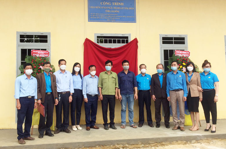 Công ty TNHH Một thành viên Lâm nghiệp Bảo Lâm khánh thành nhà ở cho công nhân