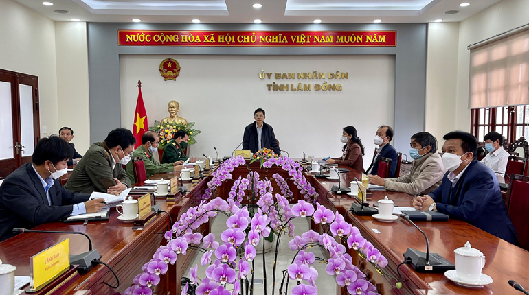 An toàn tiêm vắc xin phòng Covid-19: Nhiệm vụ đặt lên hàng đầu
