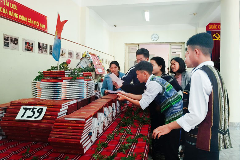 Hiện đại hóa thư viện phục vụ xã hội học tập